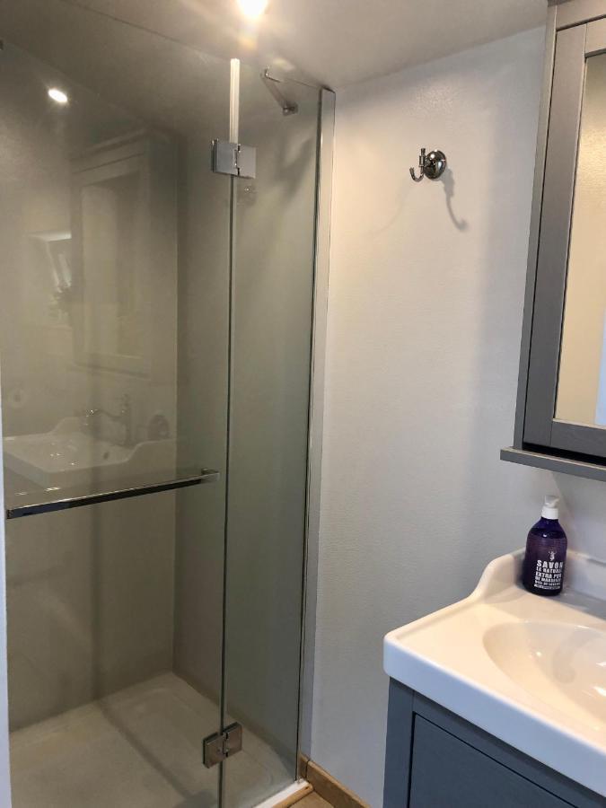 - Le Patio - Calme, Chaleureux, Unique Apartamento Besançon Exterior foto